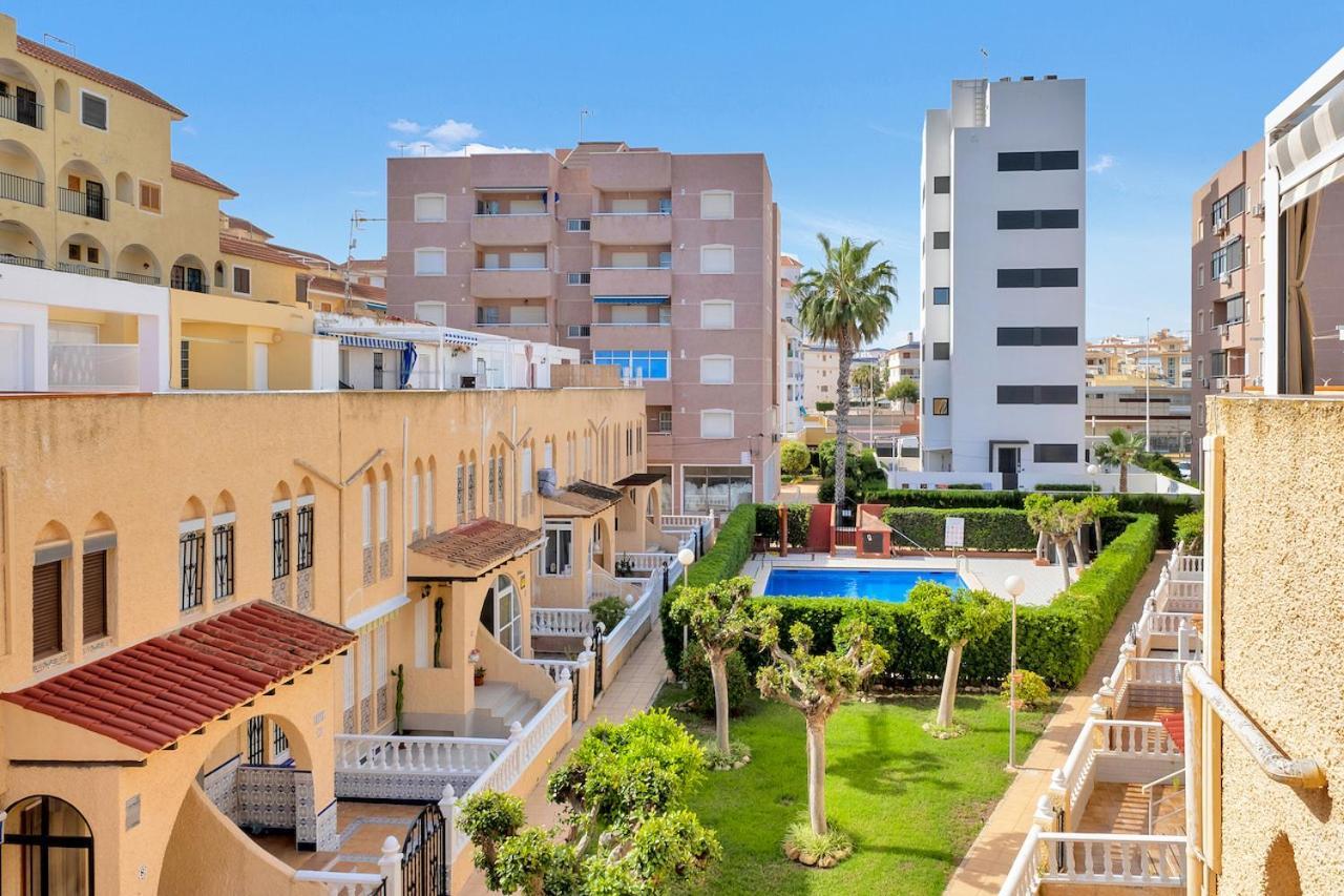 Casa Torrevieja La Mata Villa Bagian luar foto