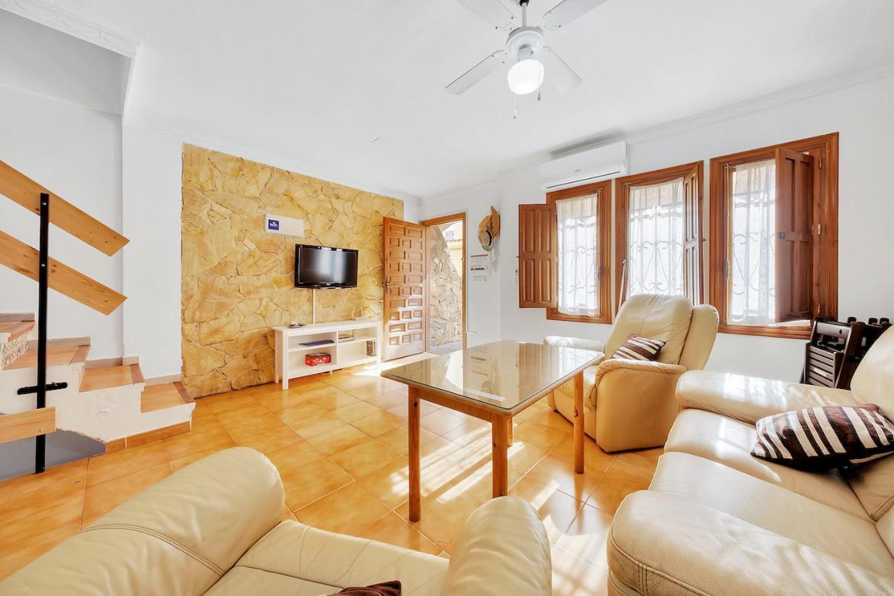 Casa Torrevieja La Mata Villa Bagian luar foto